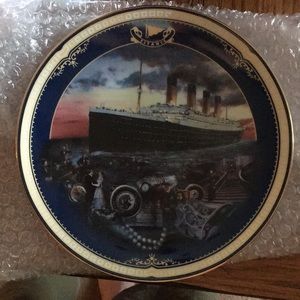 Titanic Collectors Plate